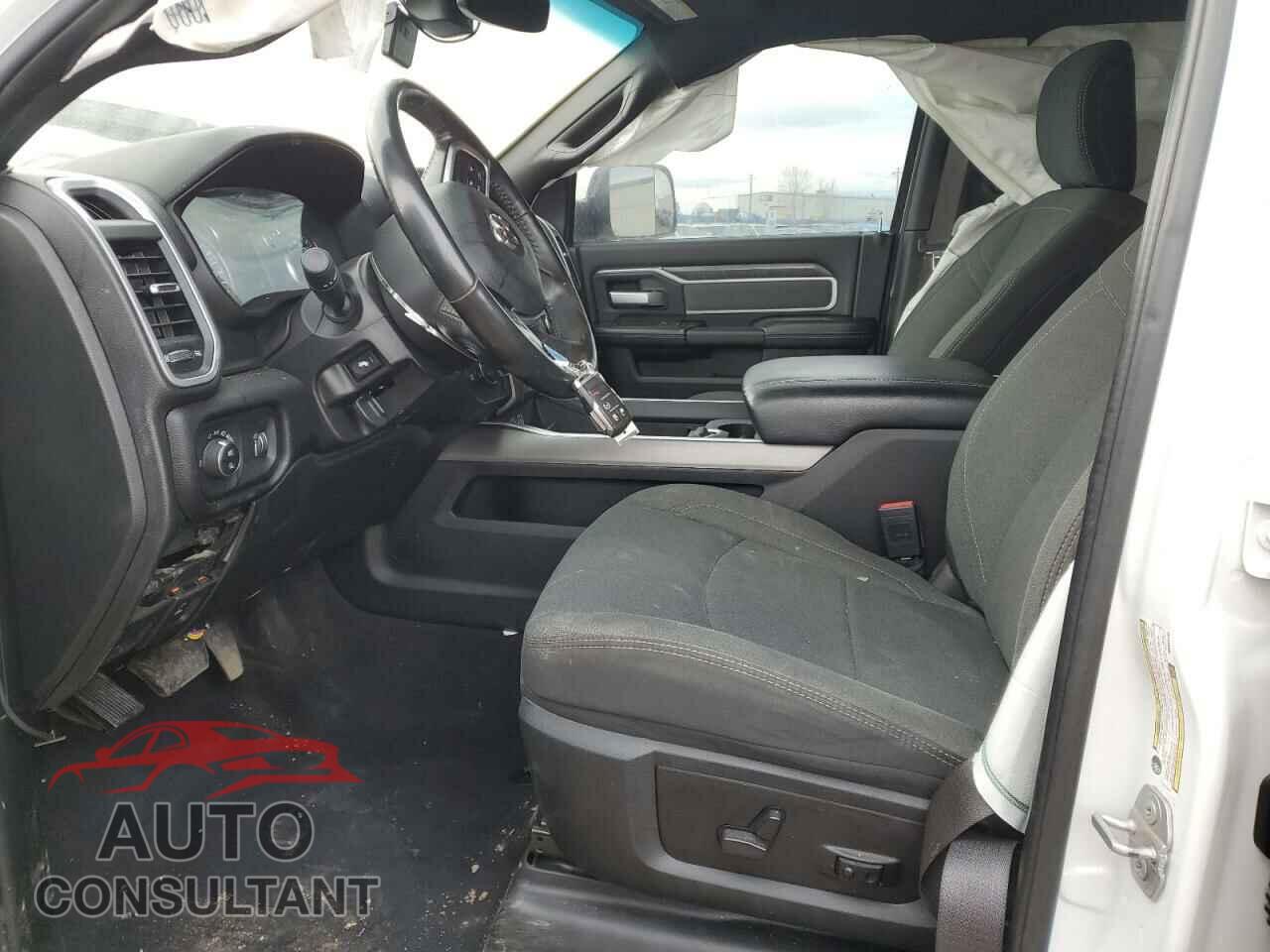 DODGE RAM 2500 2021 - 3C6UR5JJ5MG645733