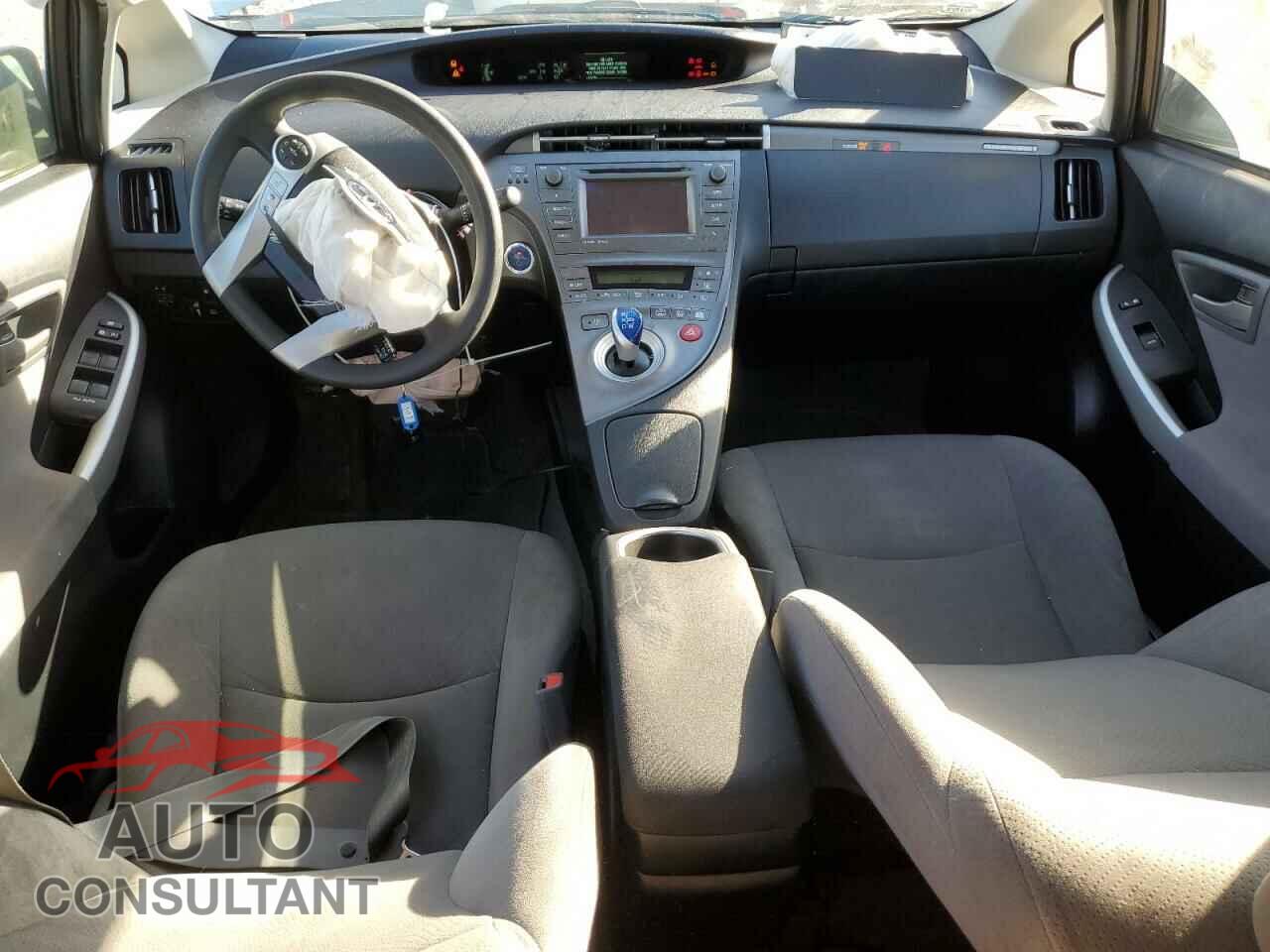 TOYOTA PRIUS 2014 - JTDKN3DP7E3057675