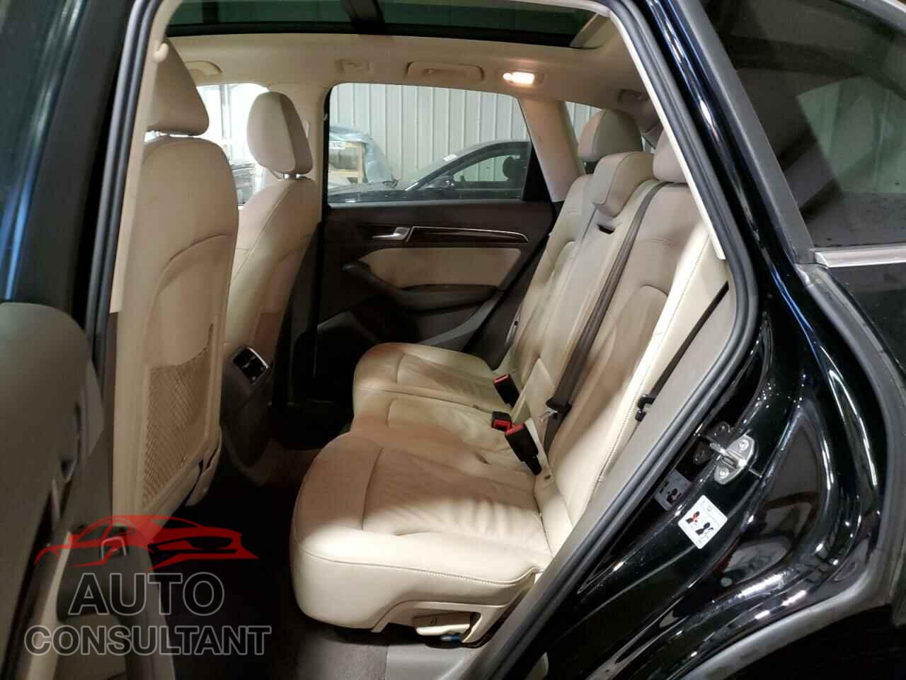 AUDI Q5 2016 - WA1C2AFP8GA024370