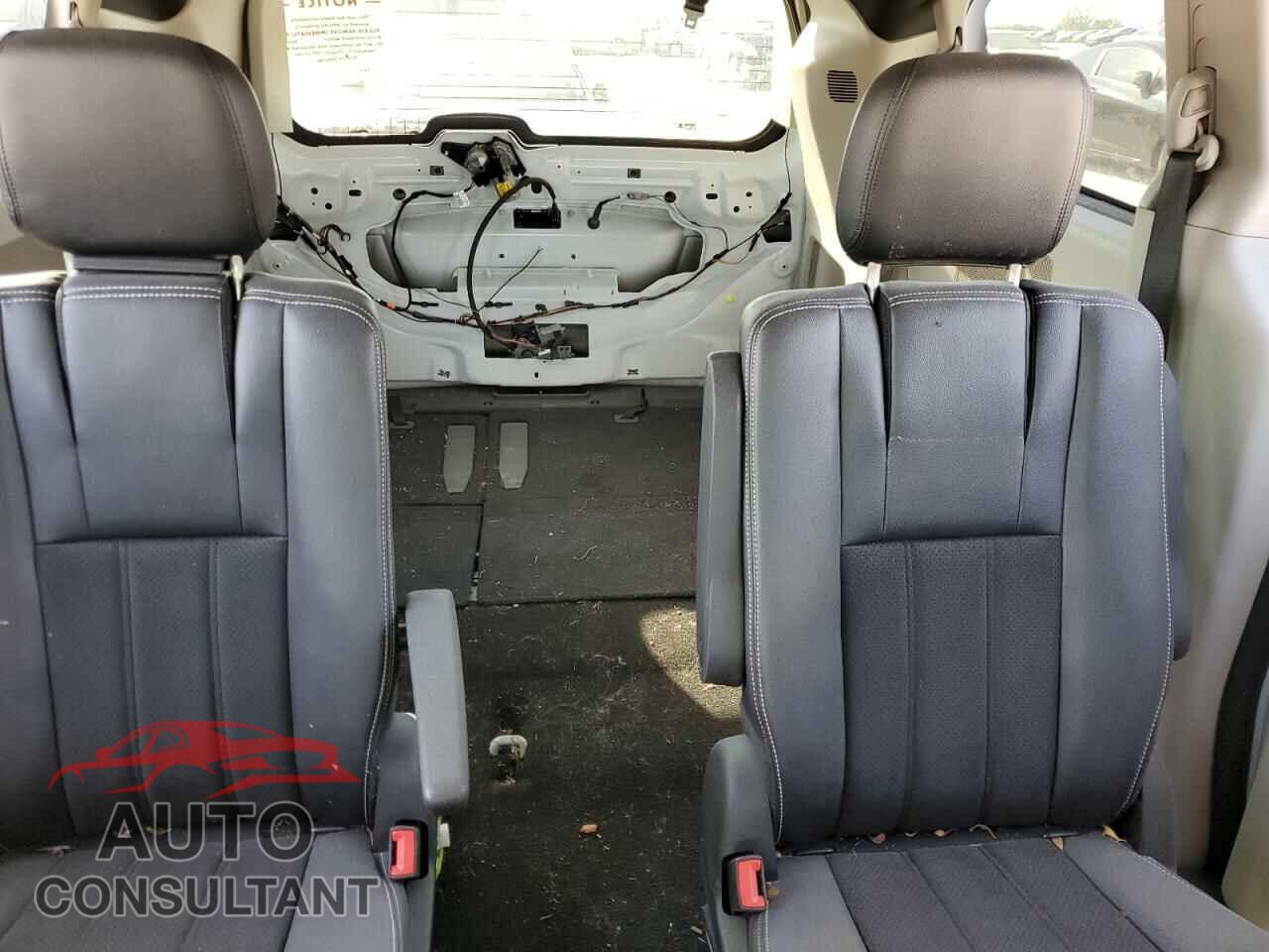 DODGE CARAVAN 2017 - 2C4RDGCG7HR545692