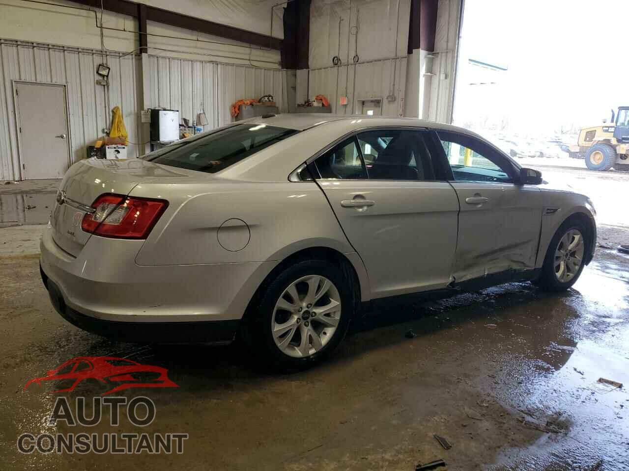 FORD TAURUS 2011 - 1FAHP2EW2BG140445