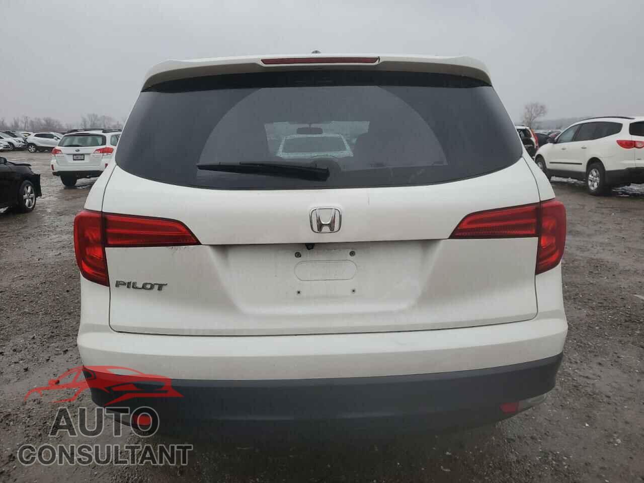 HONDA PILOT 2018 - 5FNYF5H32JB014319