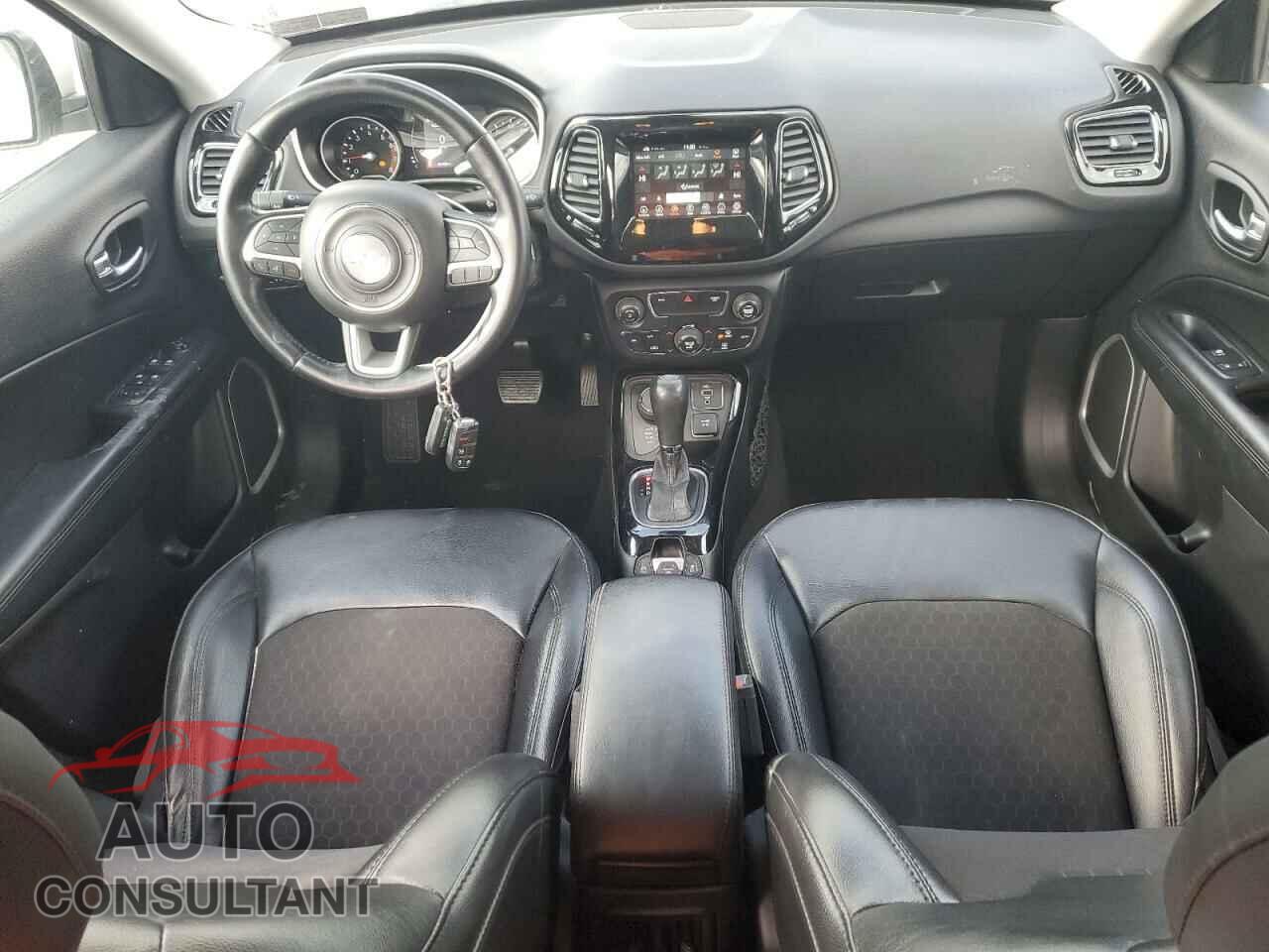 JEEP COMPASS 2020 - 3C4NJDBB7LT164880