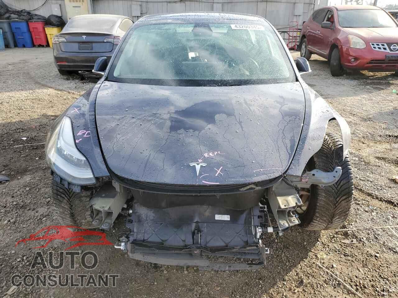 TESLA MODEL 3 2018 - 5YJ3E1EA1JF034621
