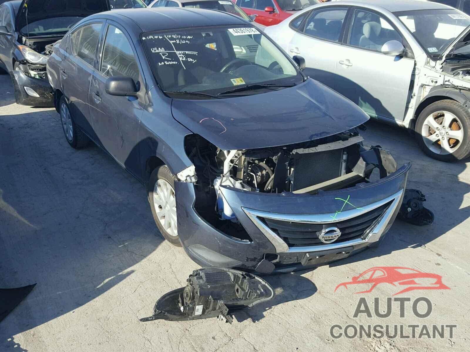 NISSAN VERSA 2015 - 3N1CN7AP0FL925430