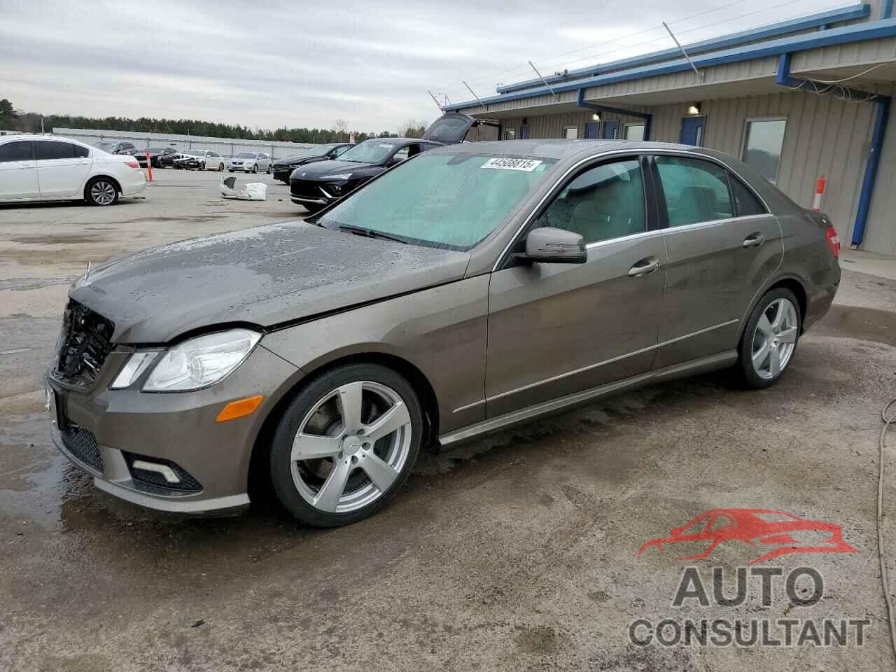 MERCEDES-BENZ E-CLASS 2011 - WDDHF8HB6BA262484