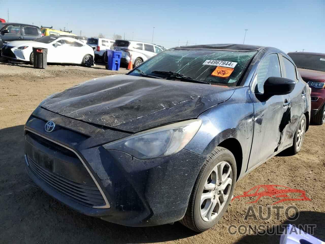 TOYOTA YARIS 2017 - 3MYDLBYV8HY148419