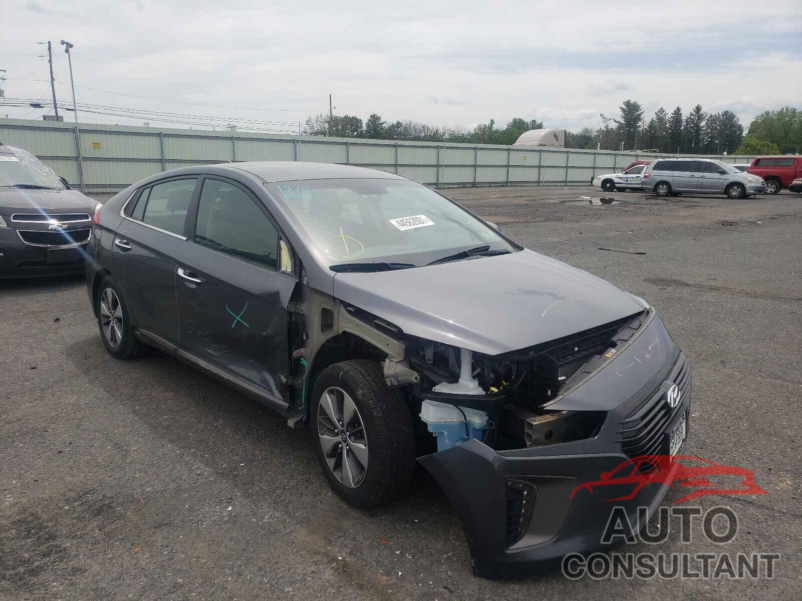 HYUNDAI IONIQ 2018 - KMHC75LD7JU105001