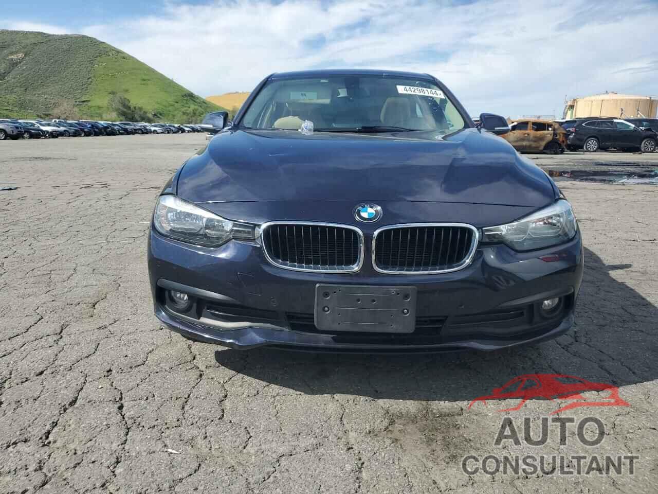 BMW 3 SERIES 2017 - WBA8A9C33HAC99791