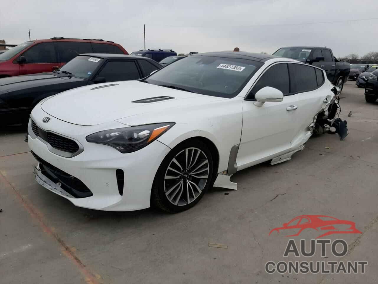 KIA STINGER 2018 - KNAE25LA0J6015014