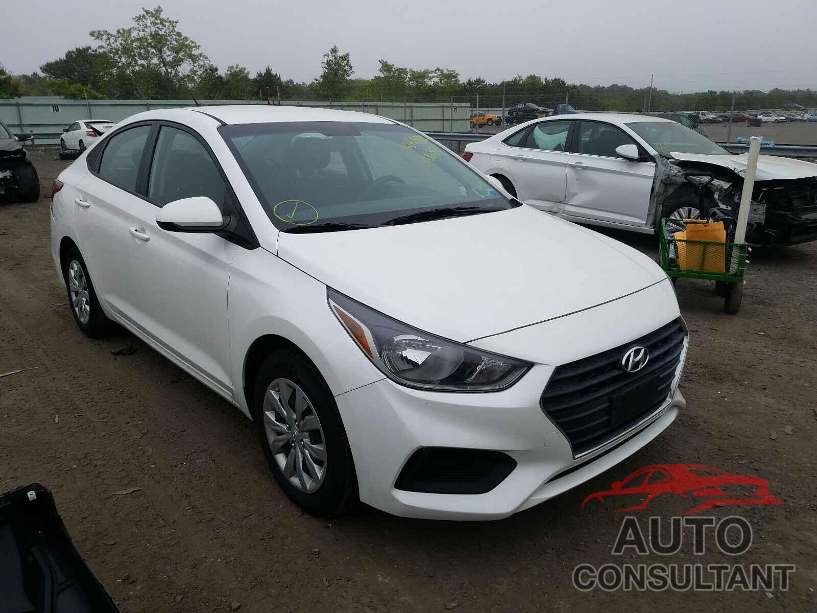 HYUNDAI ACCENT 2018 - 3KPC24A39JE006783