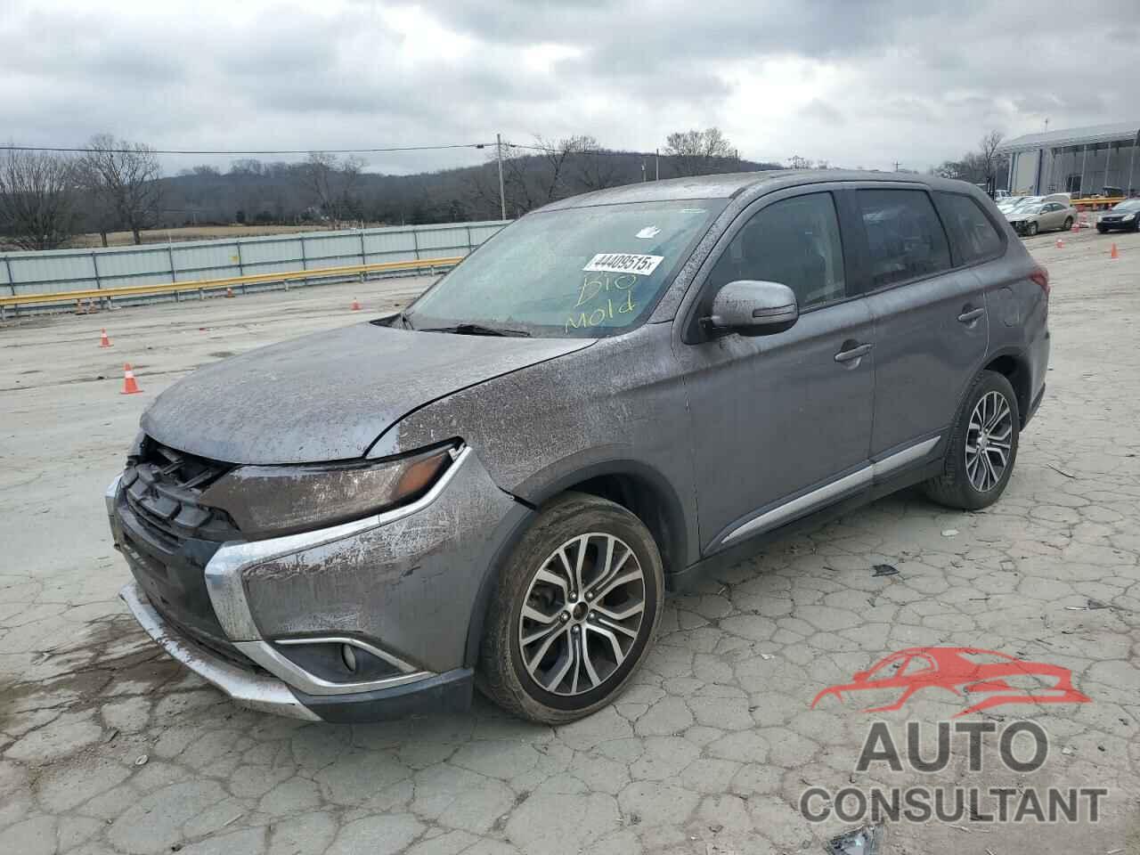 MITSUBISHI OUTLANDER 2018 - JA4AD3A35JJ003369