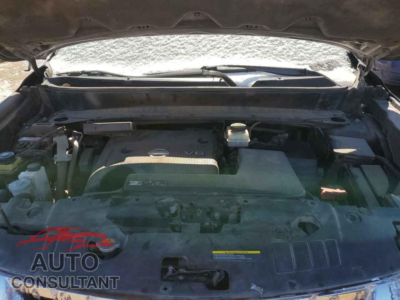 NISSAN PATHFINDER 2013 - 5N1AR2MN3DC677846