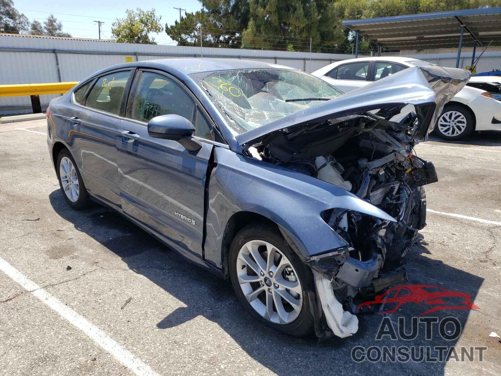 FORD FUSION 2019 - 3FA6P0LU9KR135538