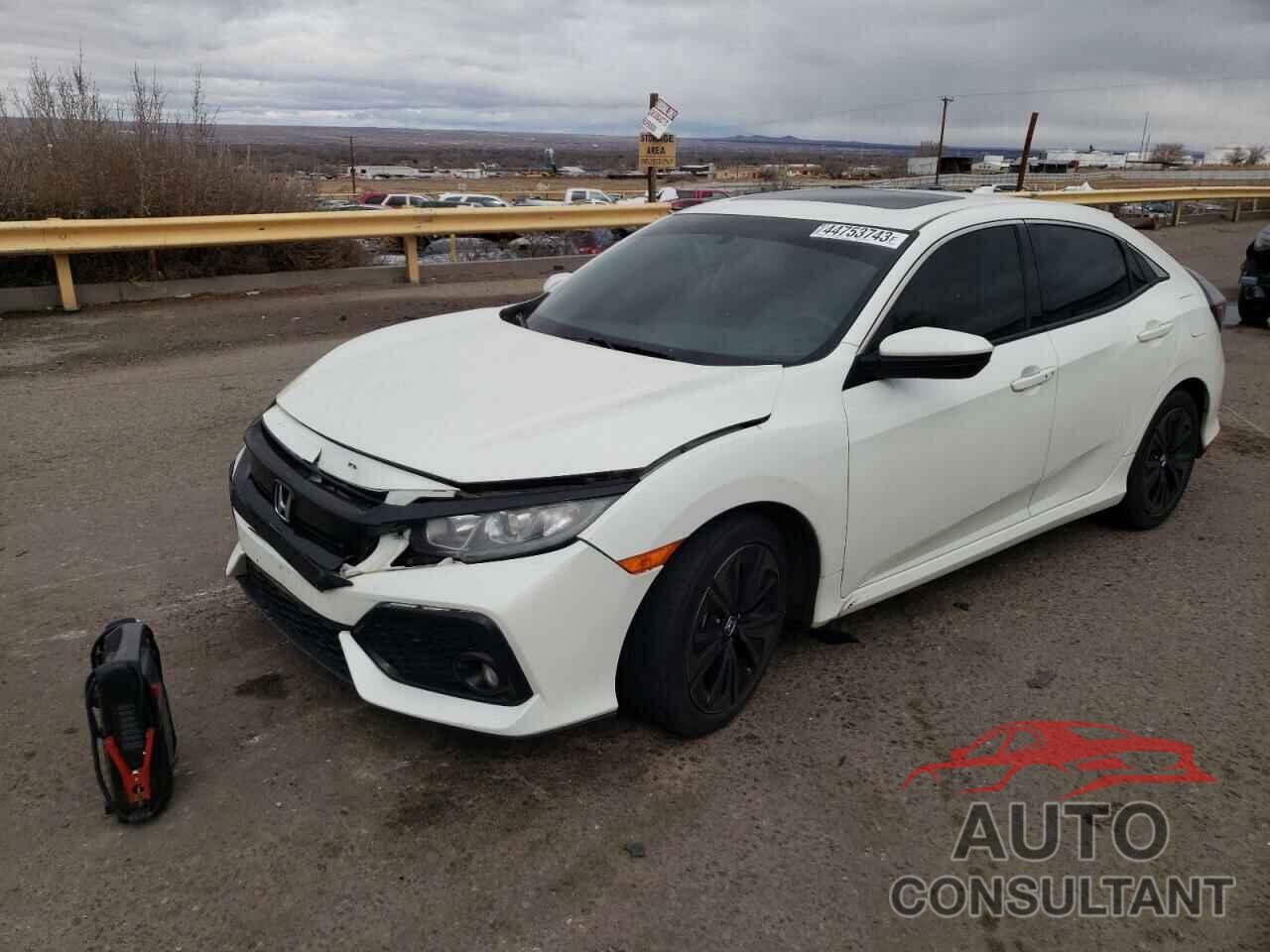 HONDA CIVIC 2018 - SHHFK7H58JU218461