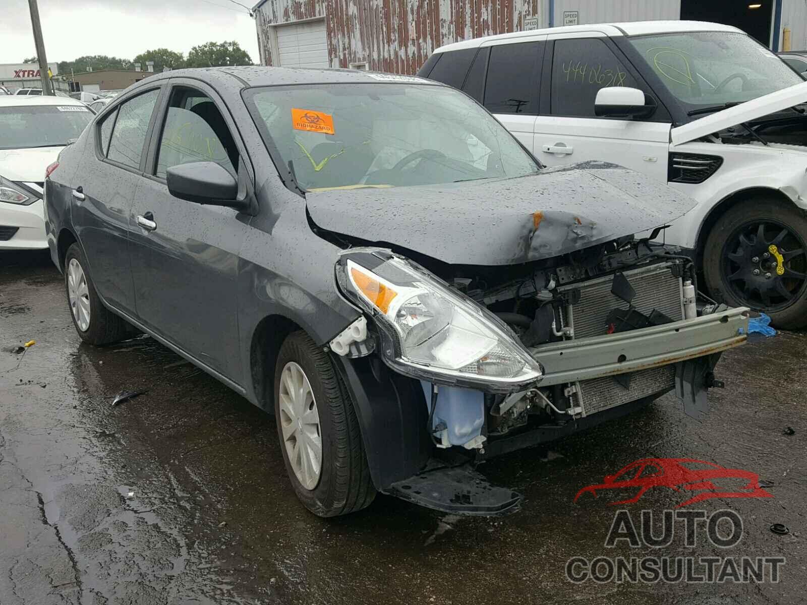 NISSAN VERSA 2017 - 3N1CN7AP7HL858036