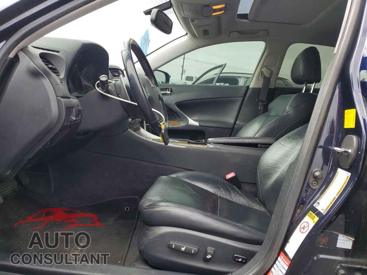 LEXUS IS 2010 - JTHBF5C25A5124527