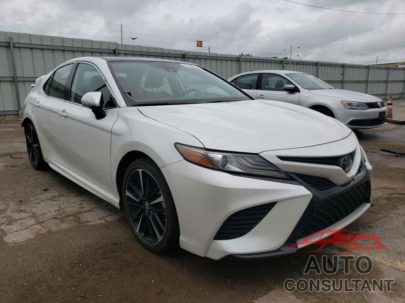 TOYOTA CAMRY 2019 - 4T1B61HKXKU811041