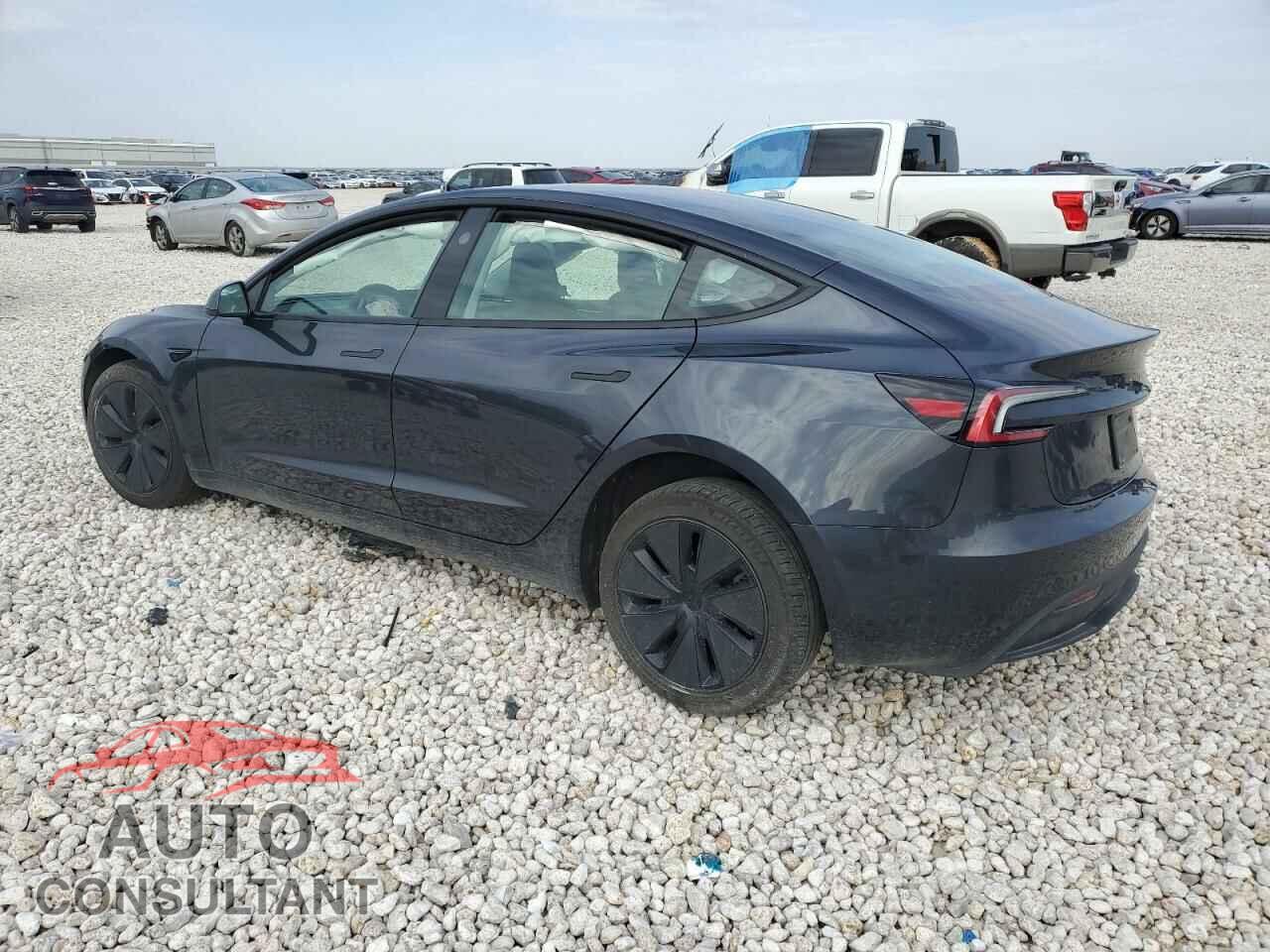 TESLA MODEL 3 2024 - 5YJ3E1EA6RF849912