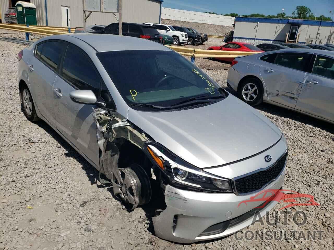 KIA FORTE 2017 - 3KPFK4A7XHE111858