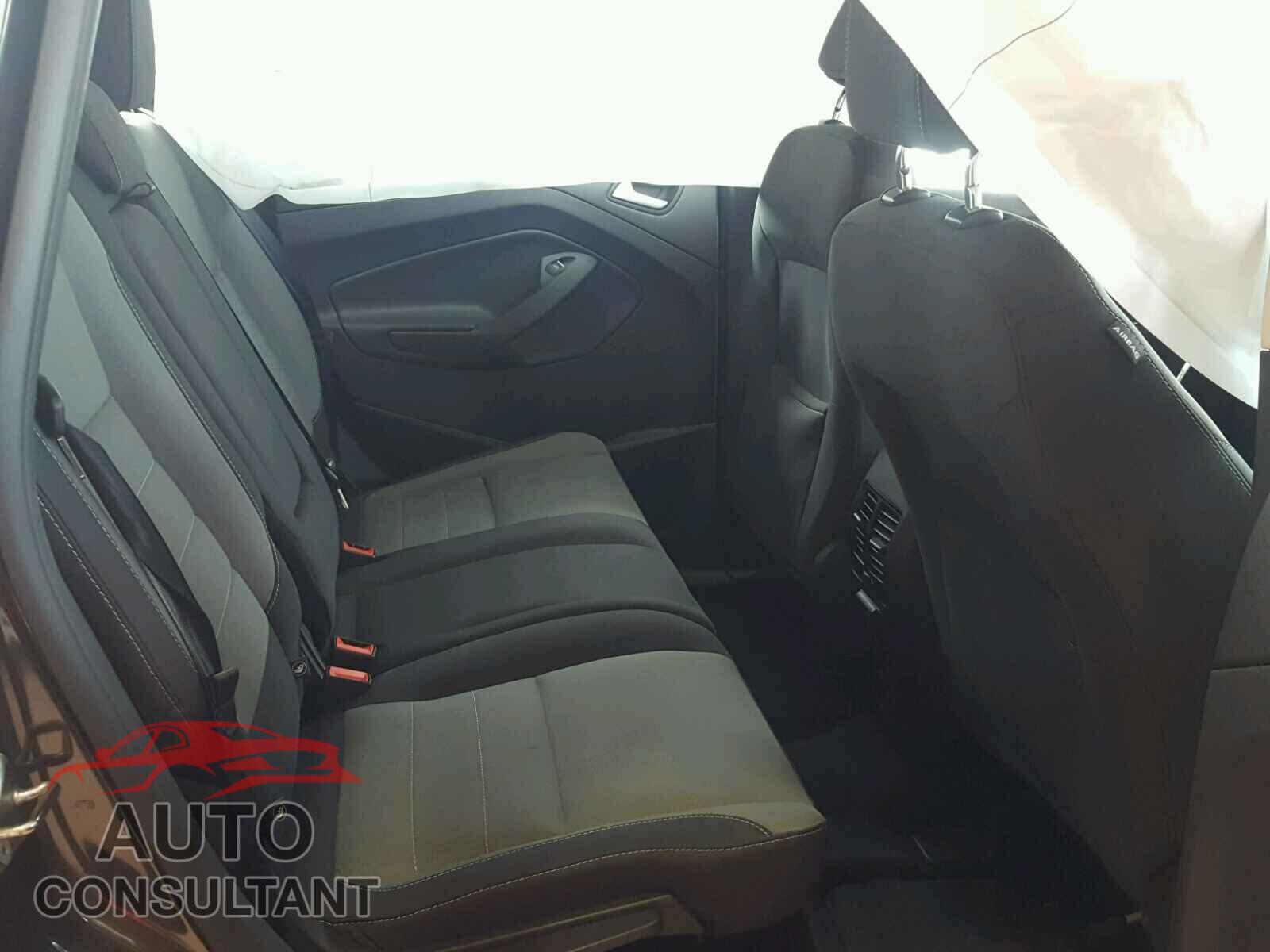 FORD CMAX 2016 - 1FADP5AU6GL104535