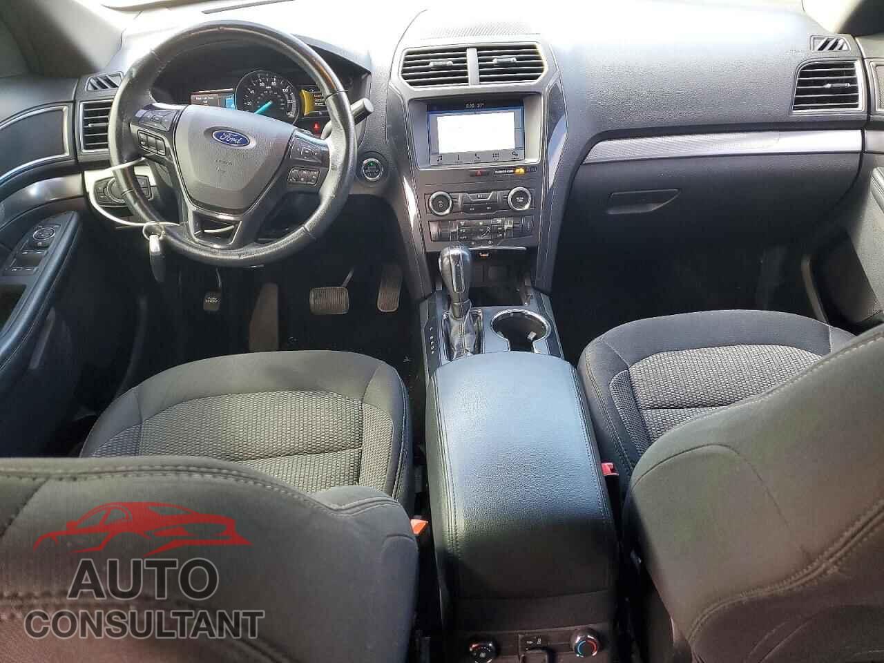 FORD EXPLORER 2019 - 1FM5K8D85KGB26102