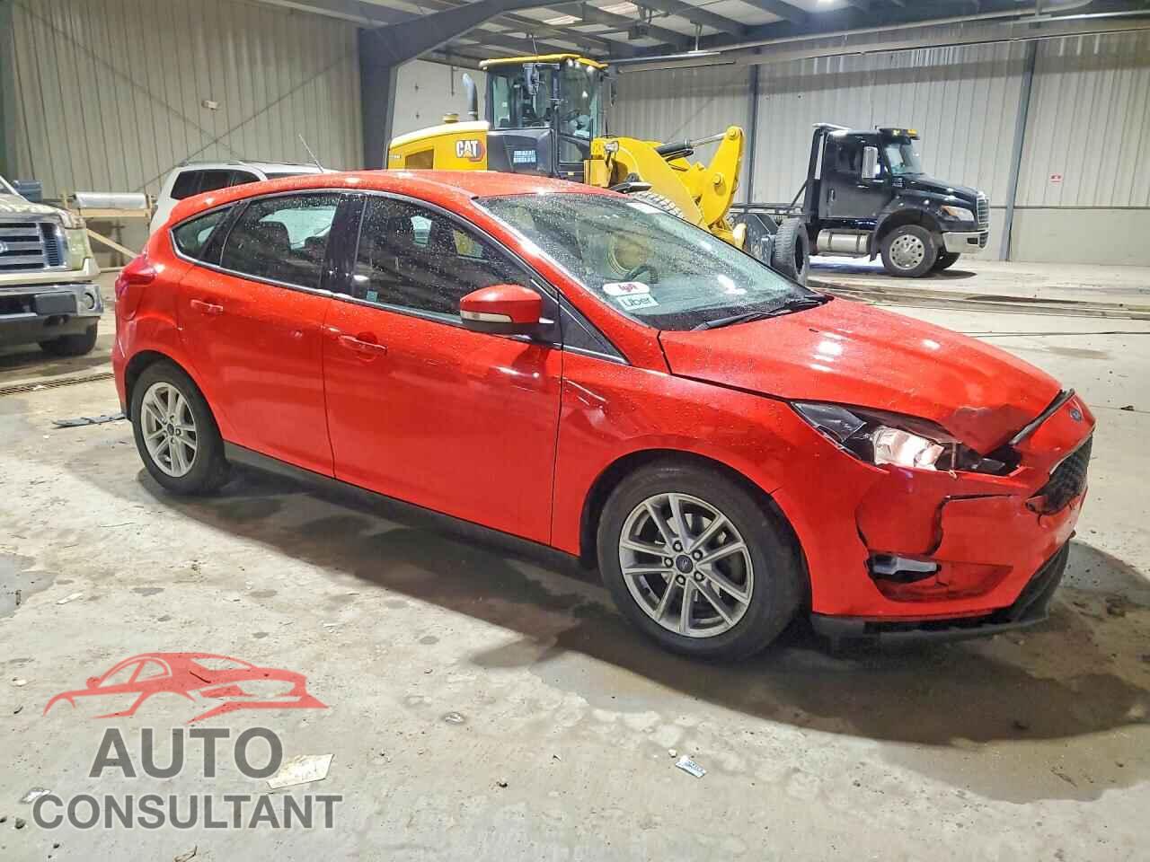 FORD FOCUS 2017 - 1FADP3K28HL203957