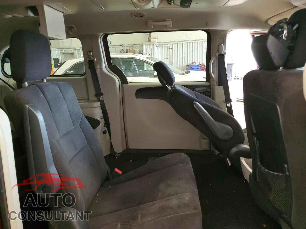 DODGE CARAVAN 2011 - 2D4RN5DG3BR606367