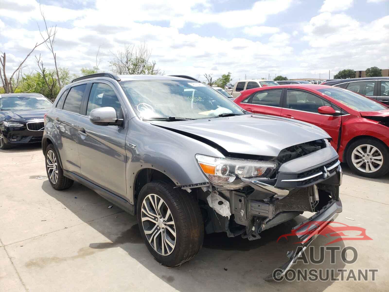 MITSUBISHI OUTLANDER 2018 - JA4AP4AW2JZ036144
