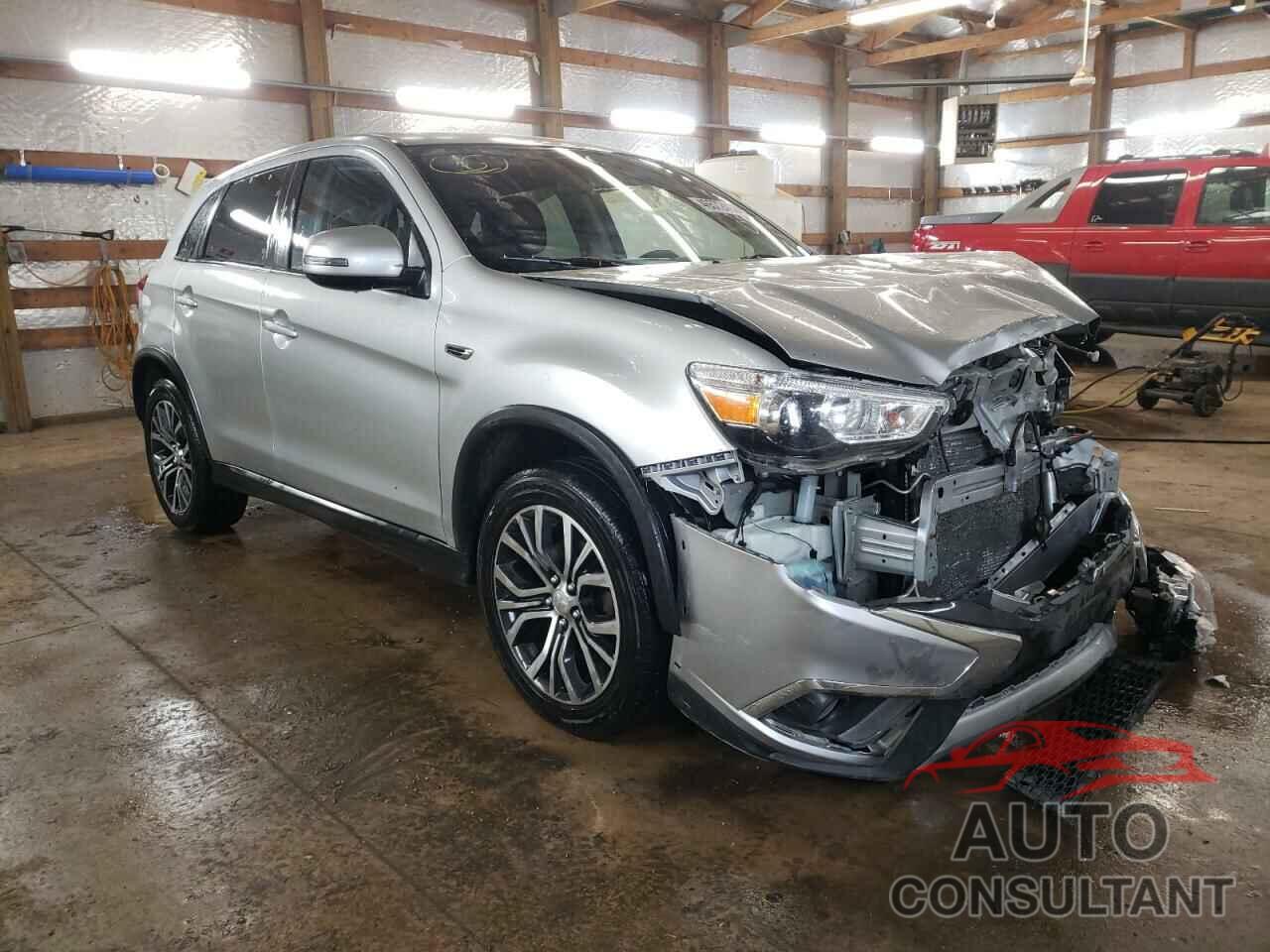 MITSUBISHI OUTLANDER 2018 - JA4AP3AW5JU018356