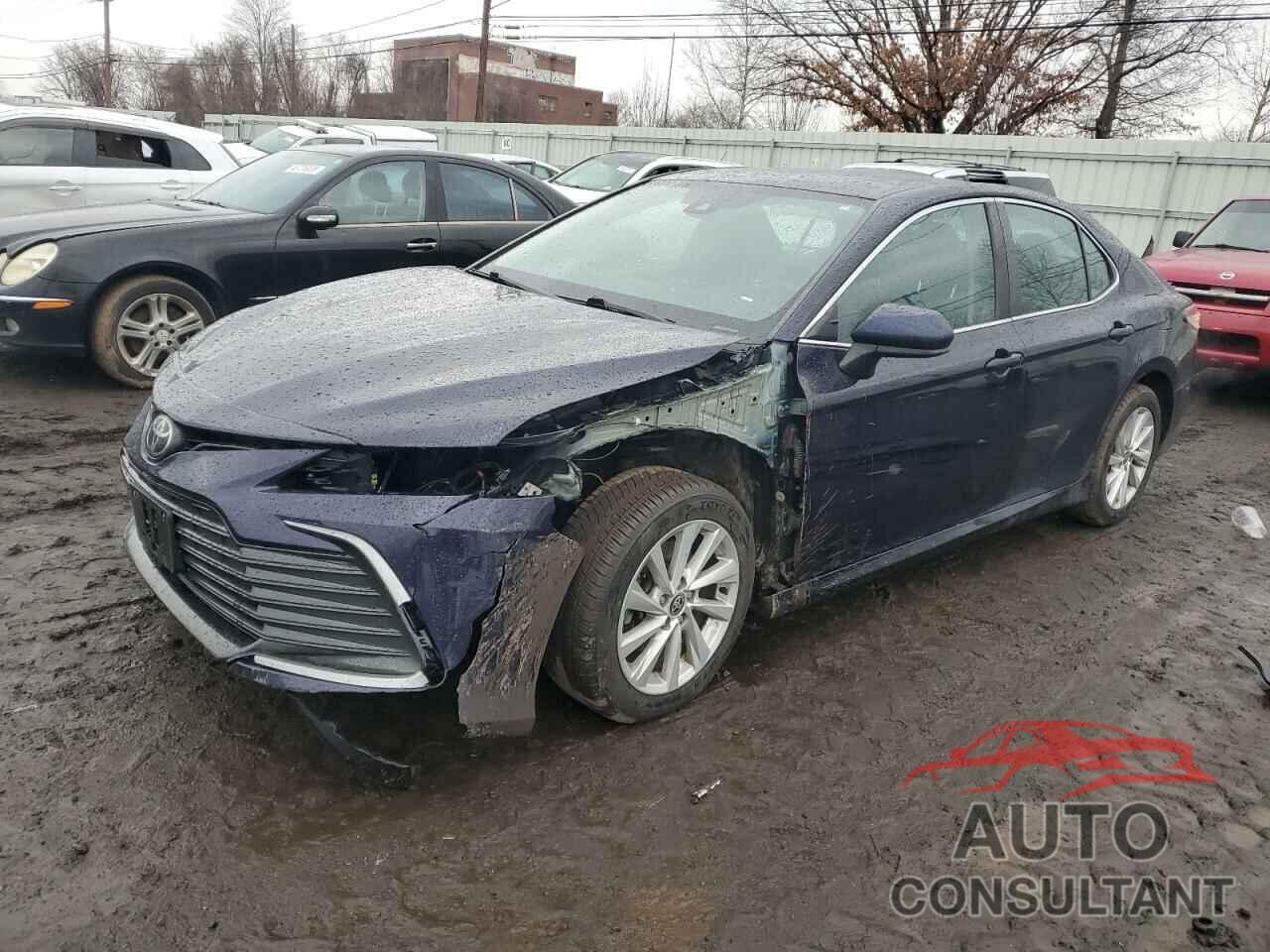 TOYOTA CAMRY 2021 - 4T1C11AK0MU444408