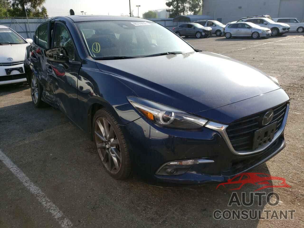 MAZDA 3 2018 - 3MZBN1M37JM176124