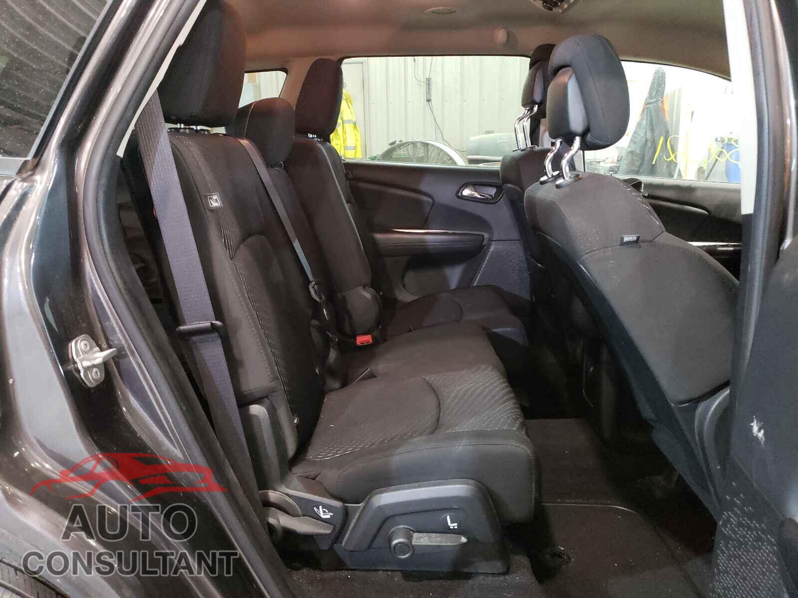 DODGE JOURNEY 2017 - 3C4PDCBG1HT584213