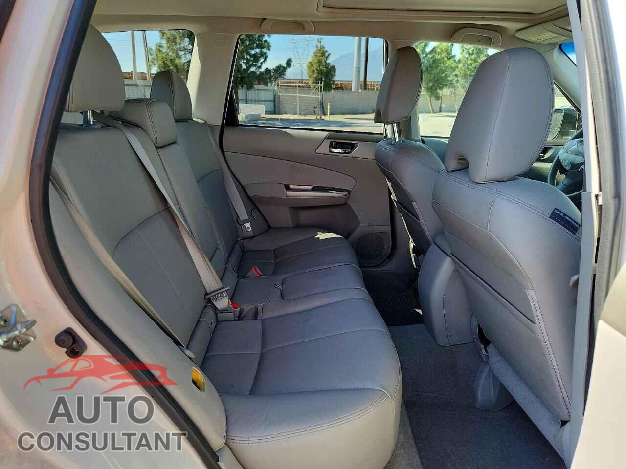 SUBARU FORESTER 2010 - JF2SH6FC4AH782930
