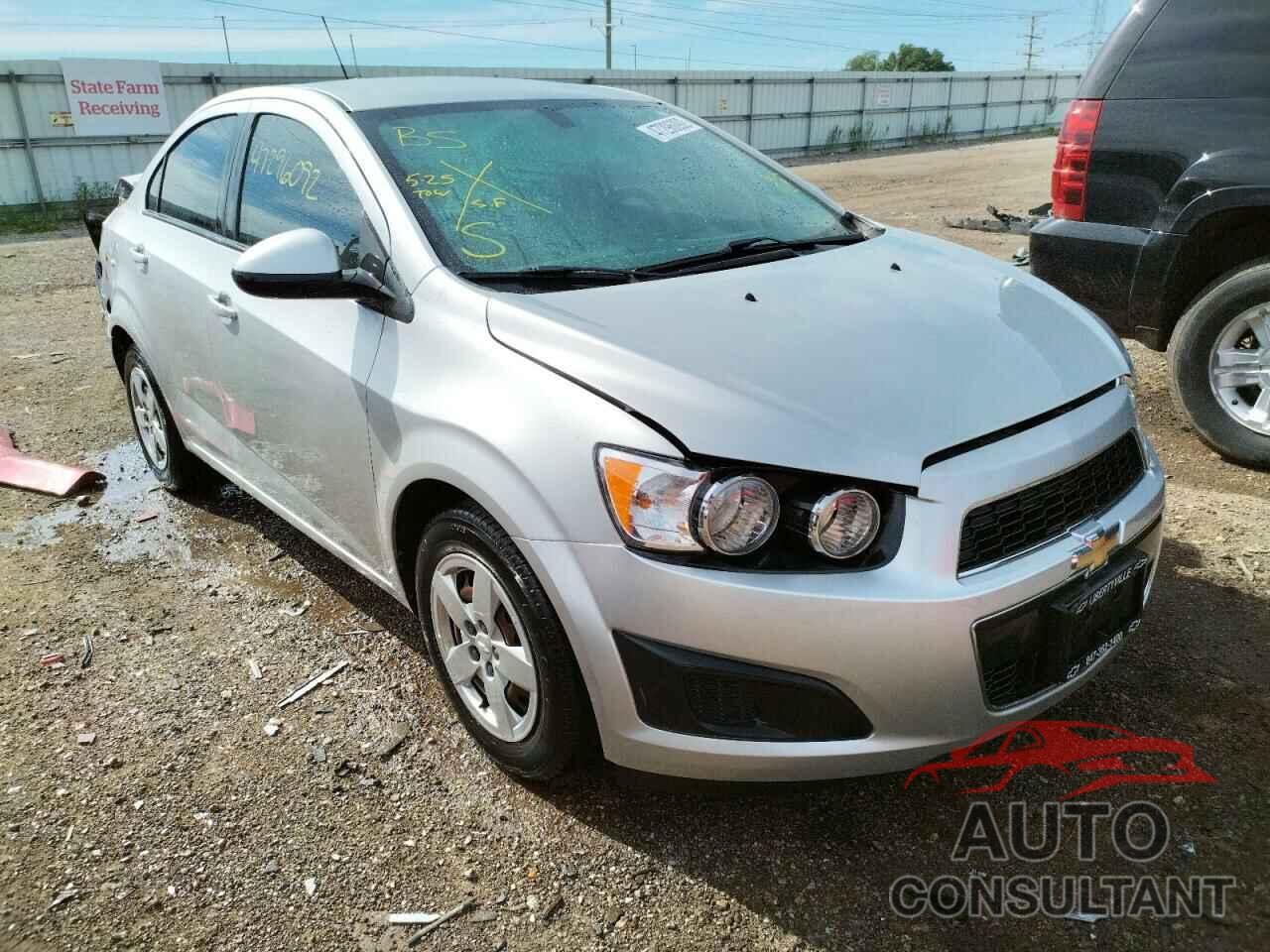 CHEVROLET SONIC 2016 - 1G1JA5SH4G4178751