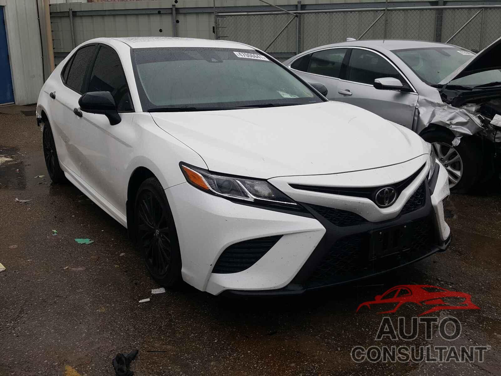 TOYOTA CAMRY 2020 - 4T1G11AK9LU318872