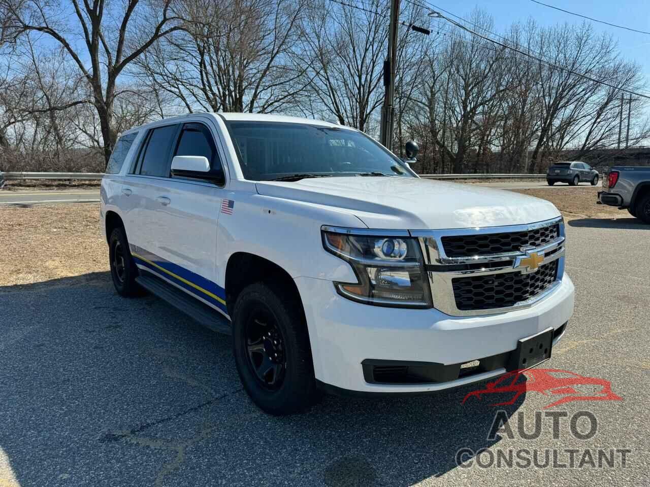 CHEVROLET TAHOE 2017 - 1GNSKDEC7HR268832