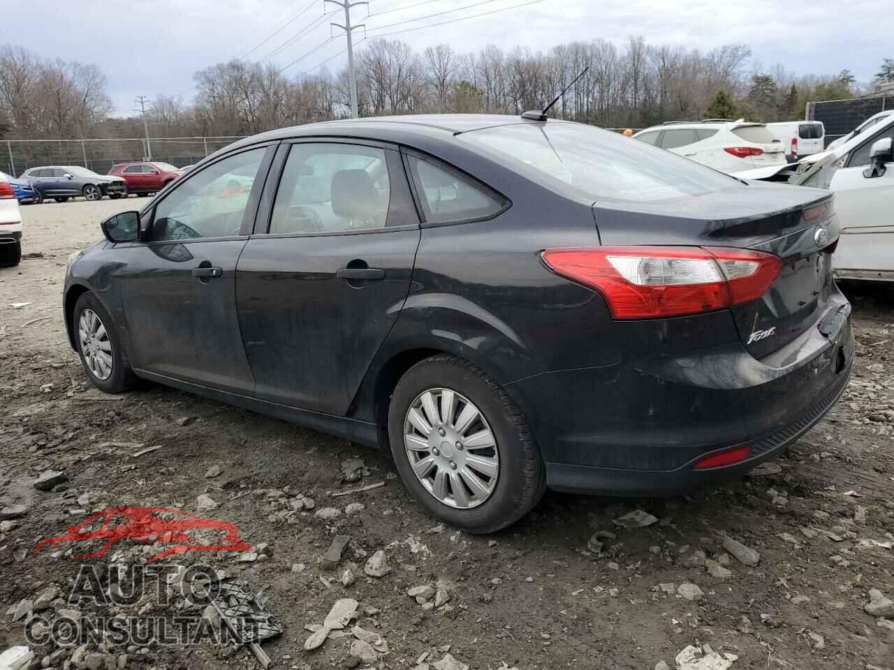 FORD FOCUS 2013 - 1FADP3E23DL358857