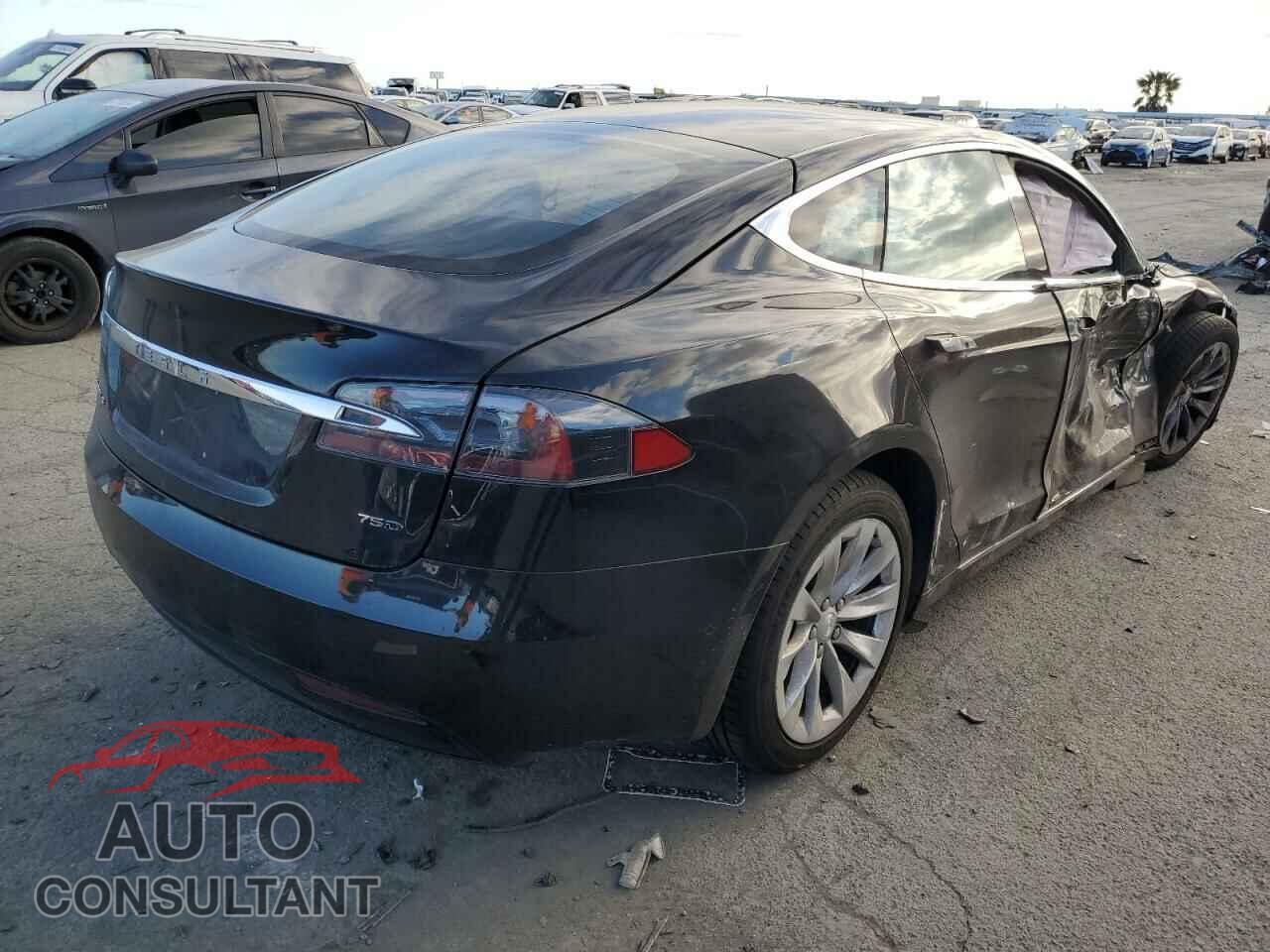 TESLA MODEL S 2018 - 5YJSA1E28JF247551