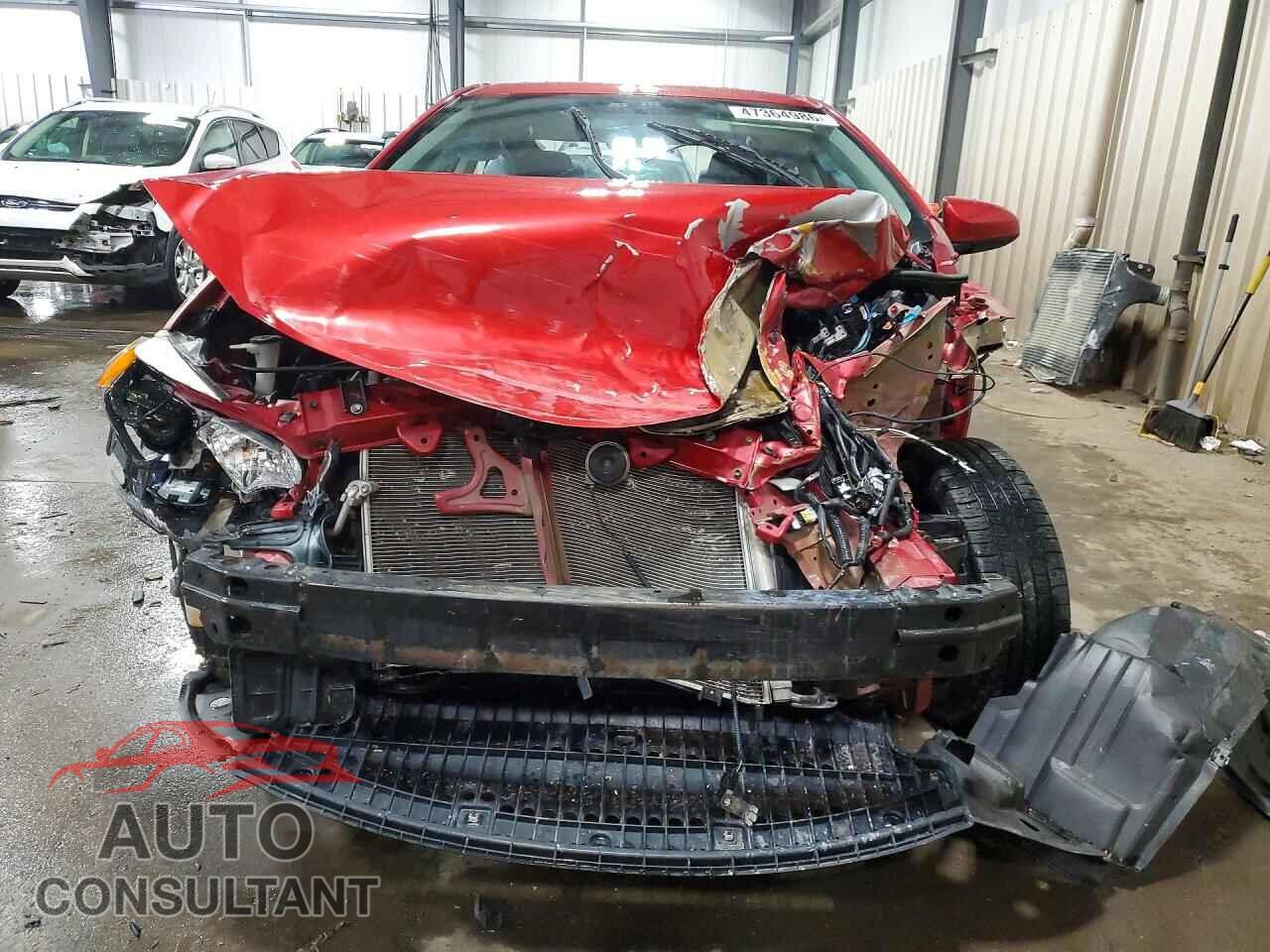 TOYOTA COROLLA 2014 - 5YFBURHE8EP109367