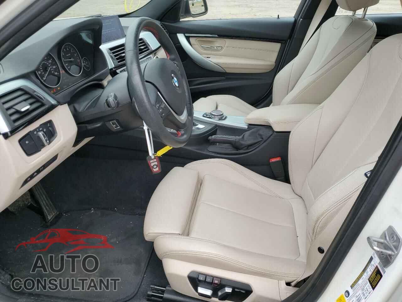 BMW 3 SERIES 2016 - WBA8E9G53GNU28665