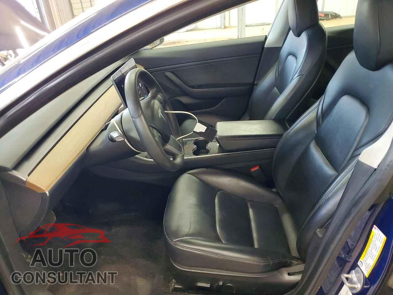 TESLA MODEL 3 2019 - 5YJ3E1EA9KF396858