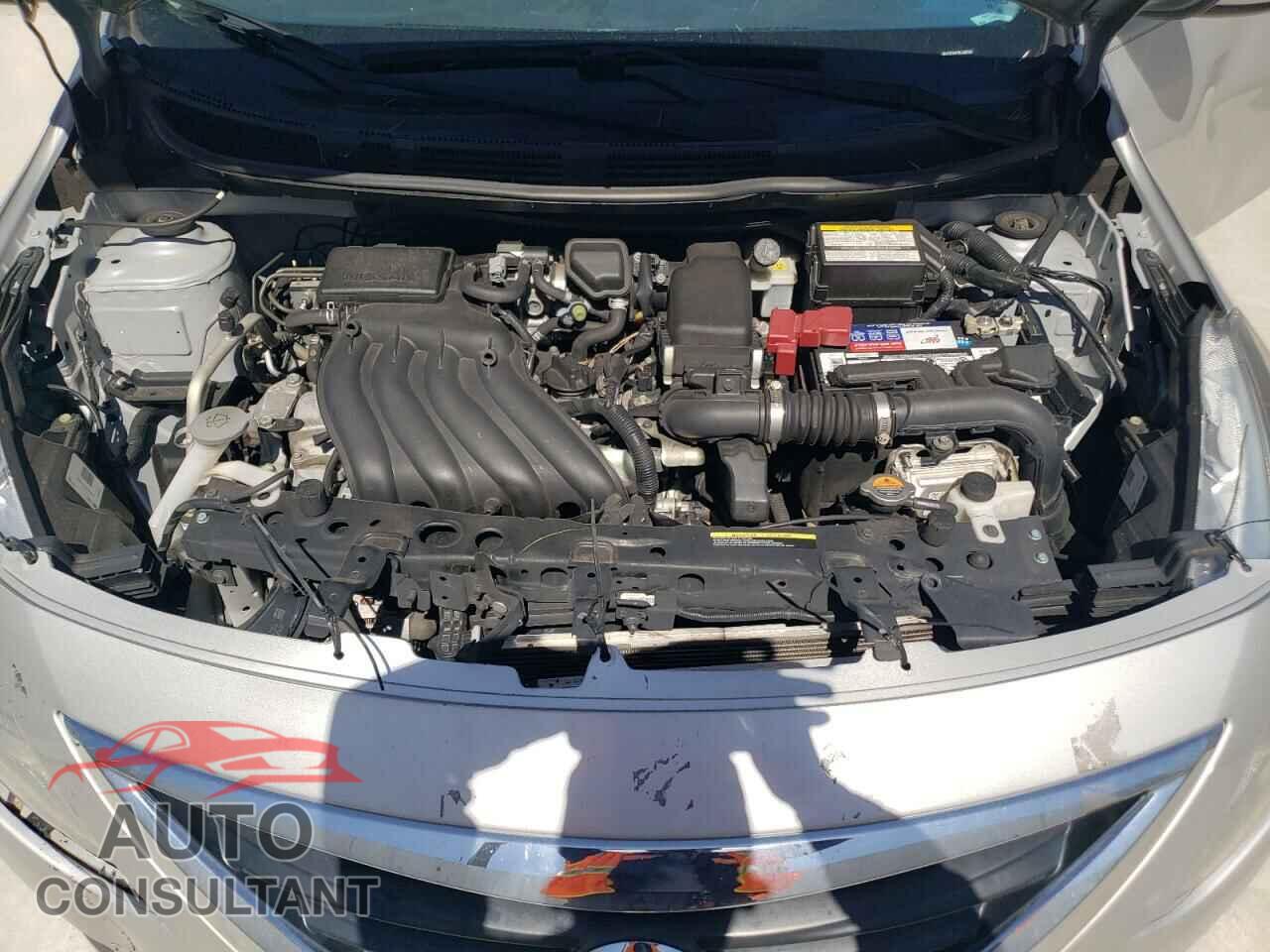 NISSAN VERSA 2019 - 3N1CN7AP3KL860793