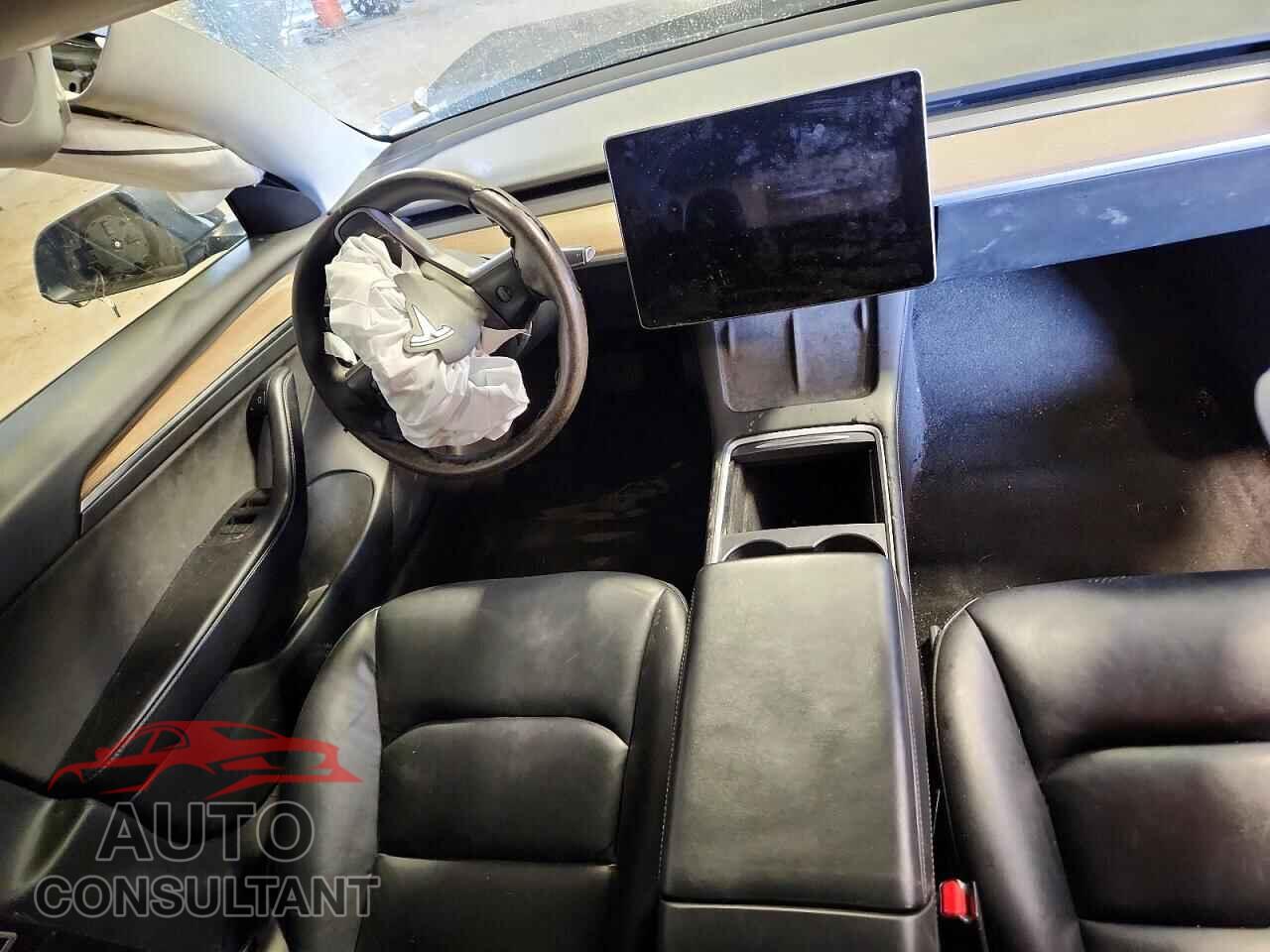 TESLA MODEL 3 2022 - 5YJ3E1EA7NF372465