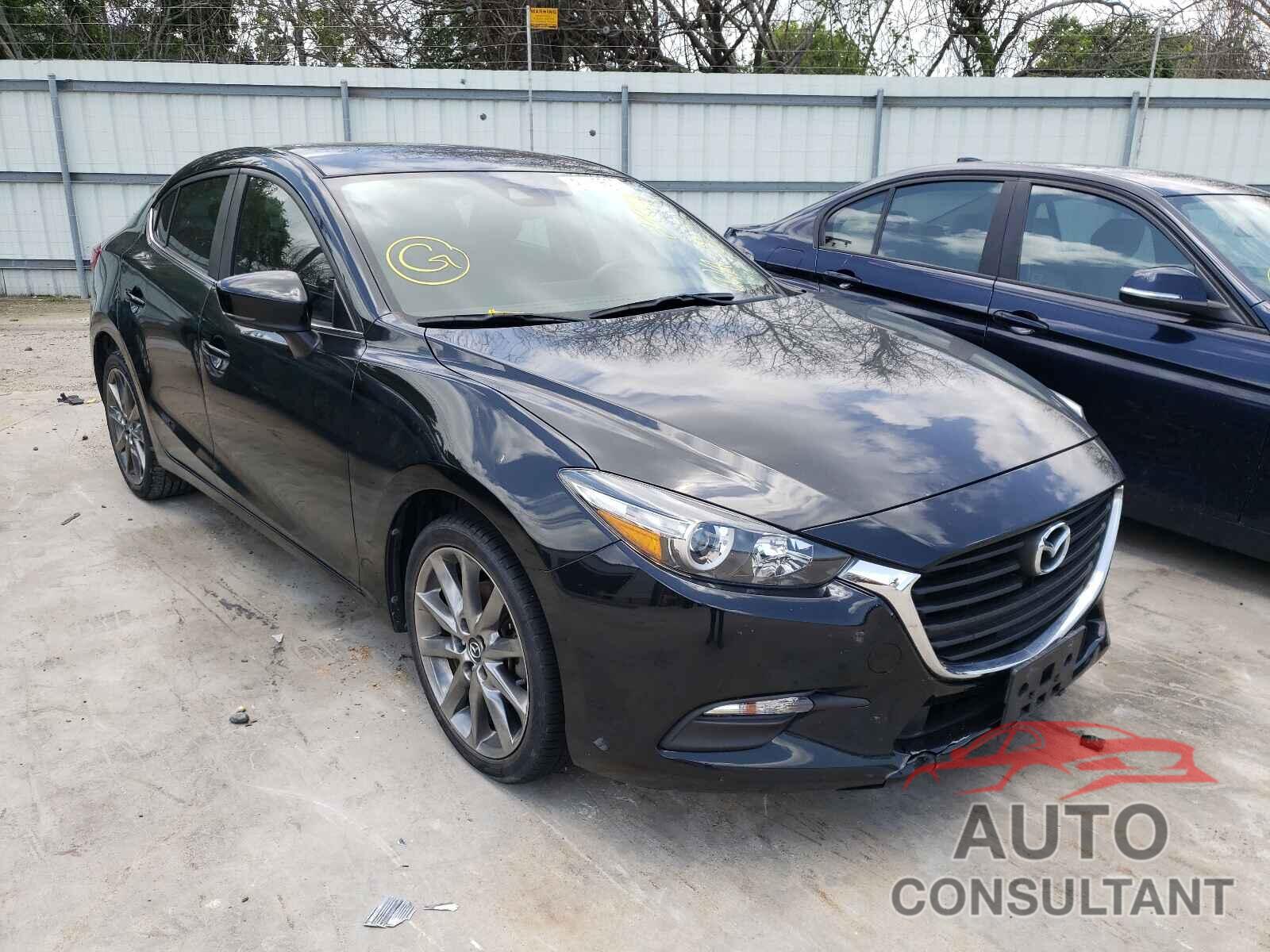 MAZDA 3 2018 - 3MZBN1V33JM239881