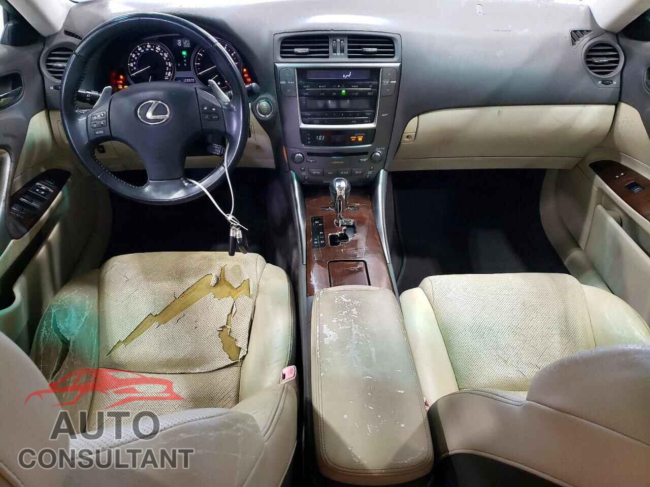 LEXUS IS 2010 - JTHBF5C25A5126715