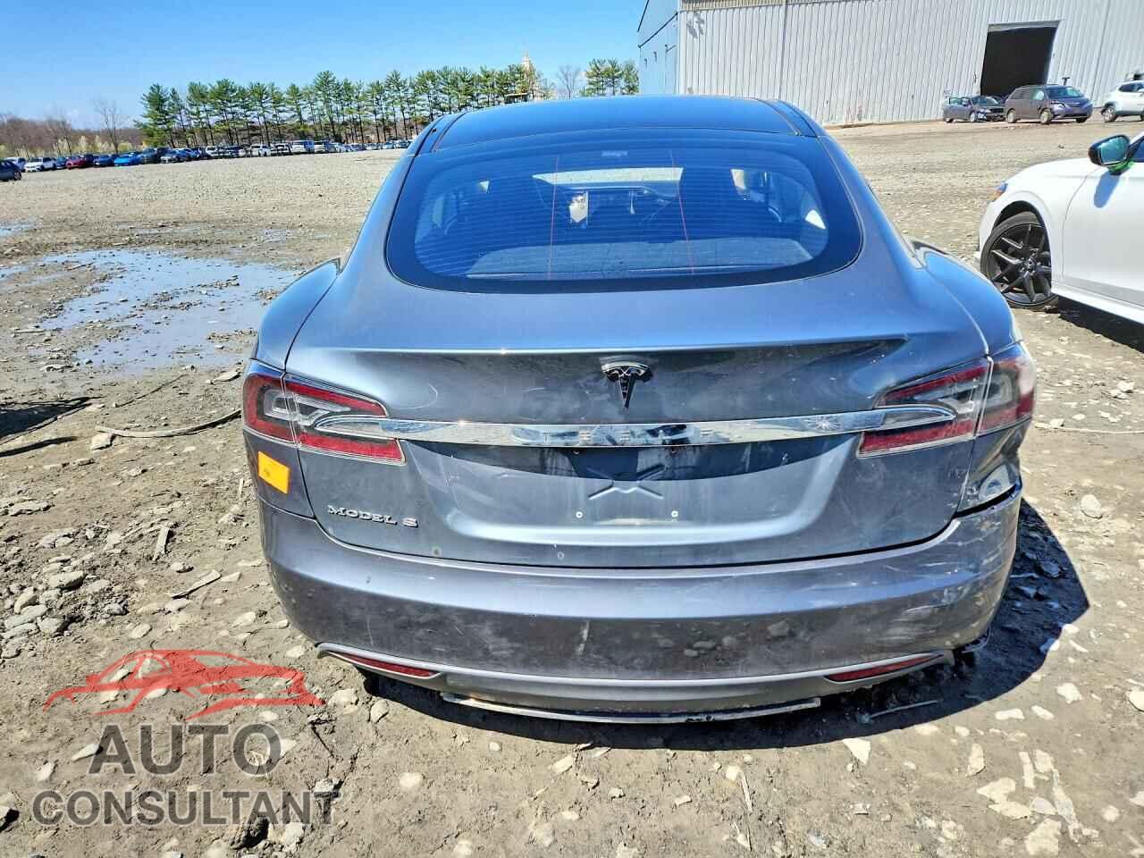TESLA MODEL S 2013 - 5YJSA1CN3DFP03442
