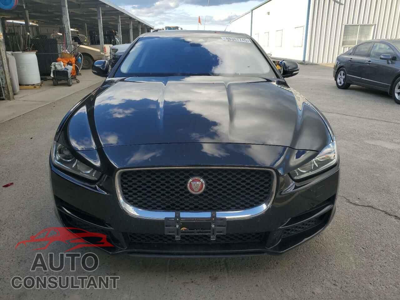 JAGUAR XE 2017 - SAJAE4BG4HA963434