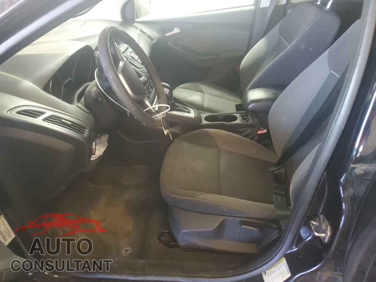 FORD FOCUS 2013 - 1FADP3F2XDL208159