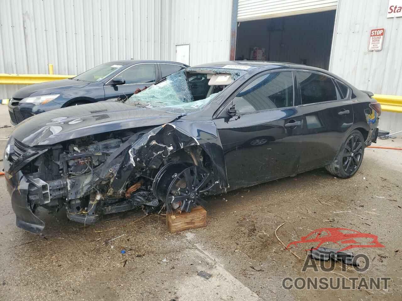NISSAN ALTIMA 2018 - 1N4AL3AP5JC202556